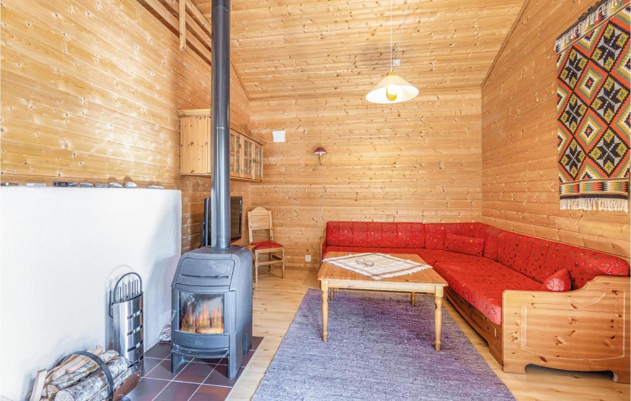Cozy Home In Fjaerland With House A Mountain View Esterno foto