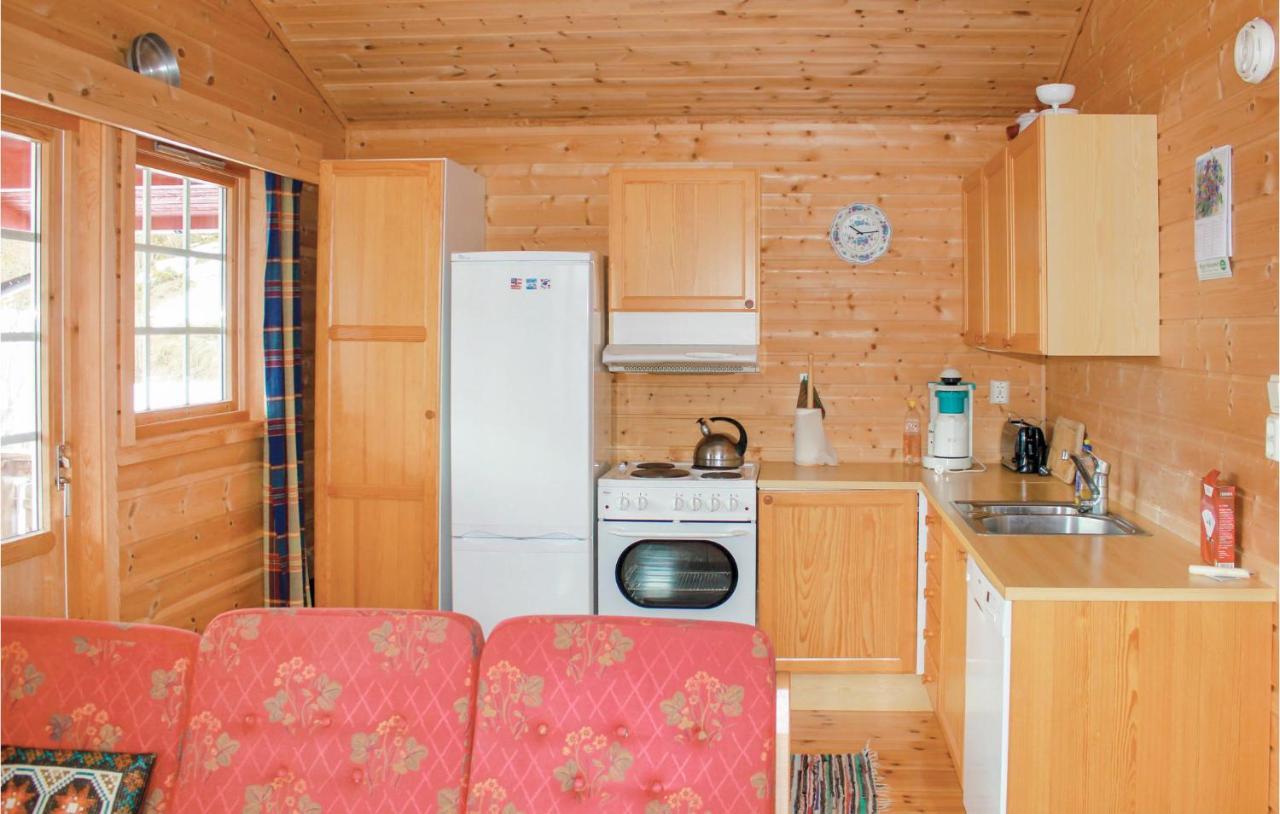 Cozy Home In Fjaerland With House A Mountain View Esterno foto