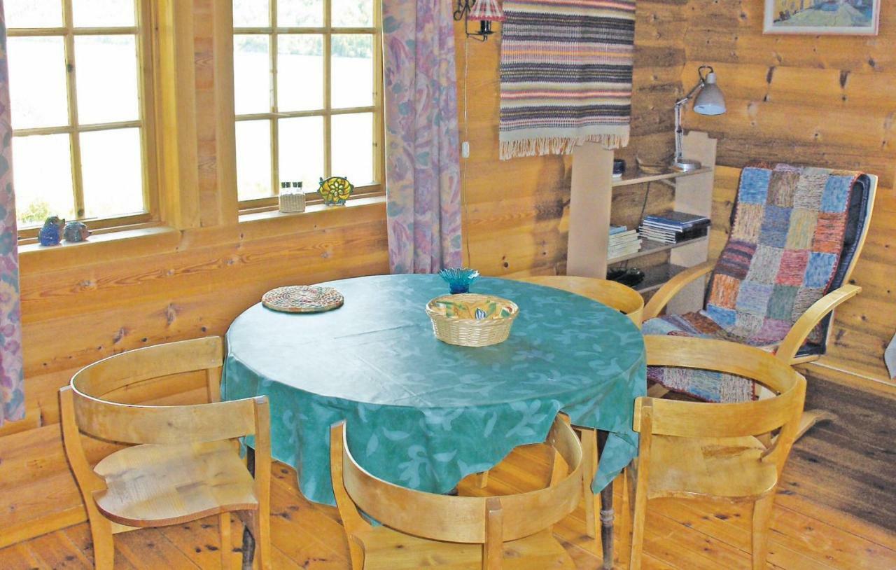 Cozy Home In Fjaerland With House A Mountain View Esterno foto