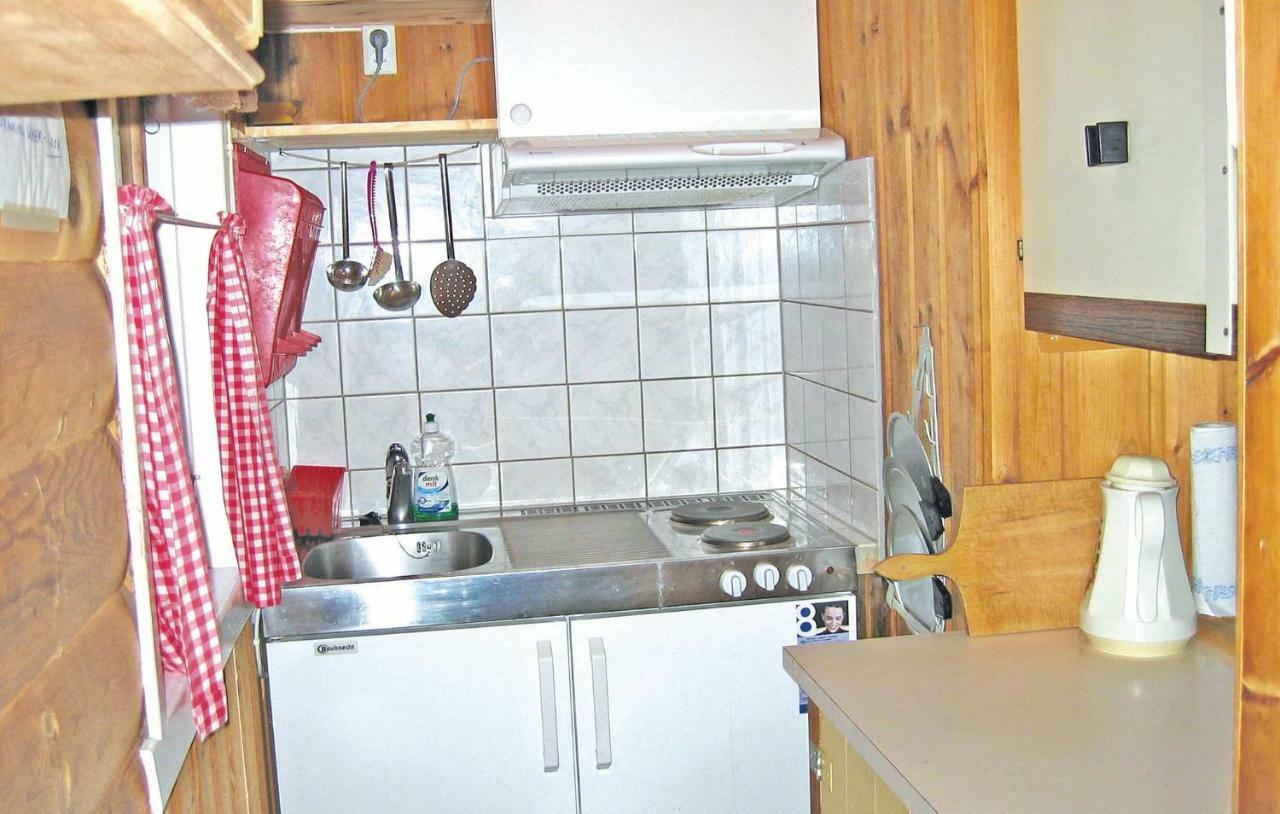 Cozy Home In Fjaerland With House A Mountain View Esterno foto